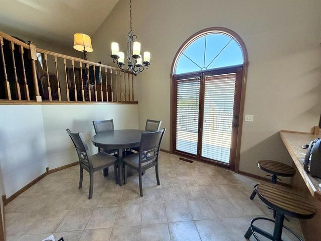 3210 Thornton Drive, Janesville, WI 53548