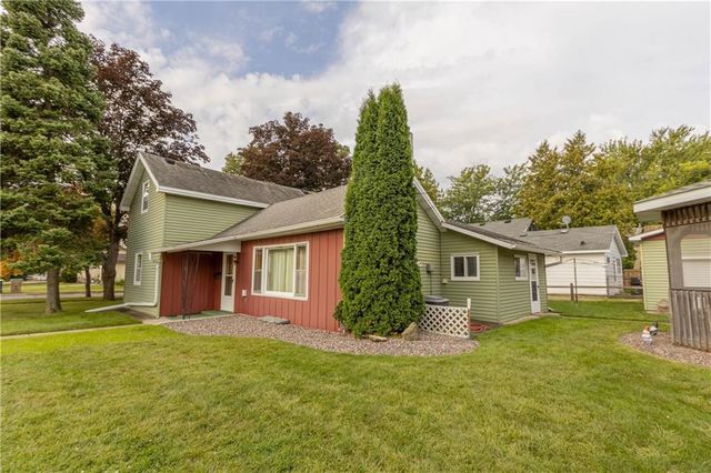 304 Olive Street, Chippewa Falls, WI 54729