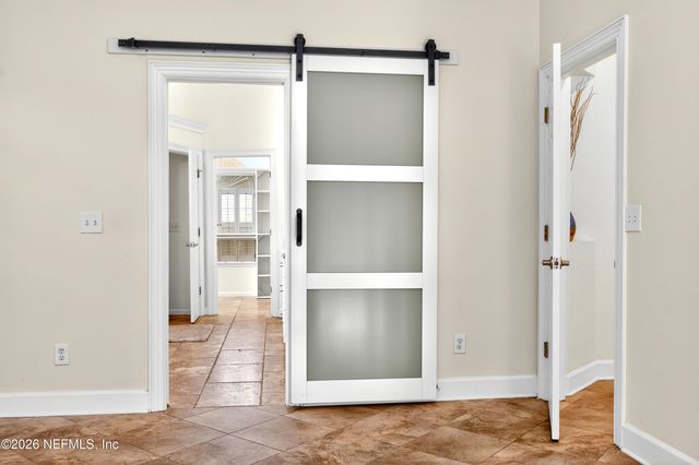 3720 HUNT CLUB Road, Jacksonville, FL 32224