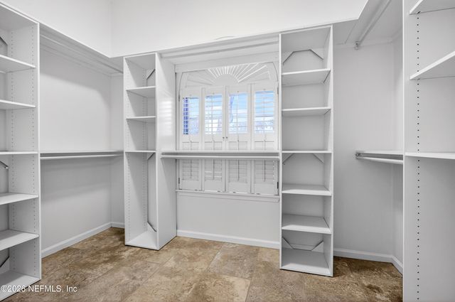 3720 HUNT CLUB Road, Jacksonville, FL 32224