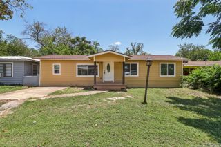 937 Anderson, Seguin, TX 78155