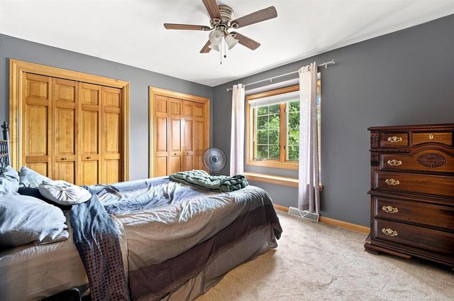 134 BRULE ROAD, De Pere, WI 54115