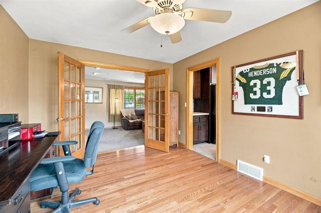 134 BRULE ROAD, De Pere, WI 54115