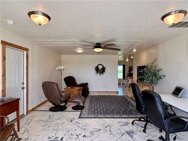 370 SE Bolin Road, Gentry, AR 72734