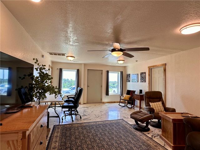 370 SE Bolin Road, Gentry, AR 72734