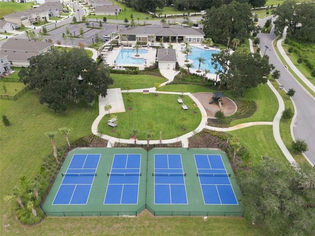 8552 PINECREST TRAIL, Wildwood, FL 34785