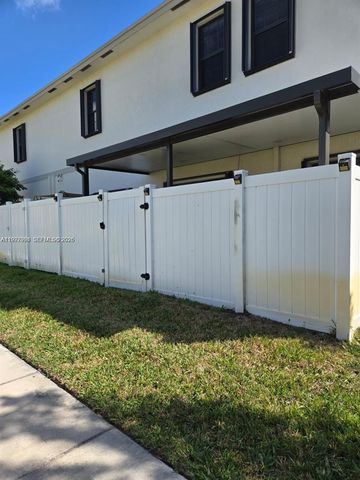 1166 SW 7th Ave, Florida City, FL 33034