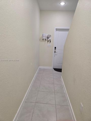 1166 SW 7th Ave, Florida City, FL 33034