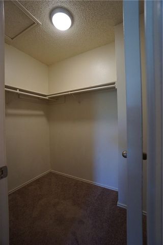 112 Creekside DR, Hutto, TX 78634