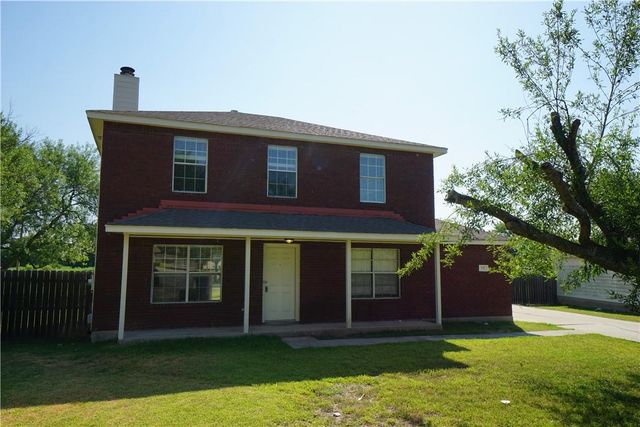 112 Creekside DR, Hutto, TX 78634