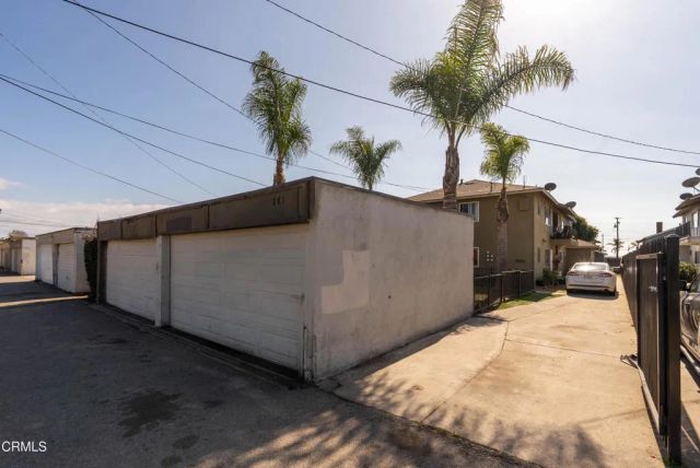 341 Cuesta Del Mar Drive, Oxnard, CA 93033