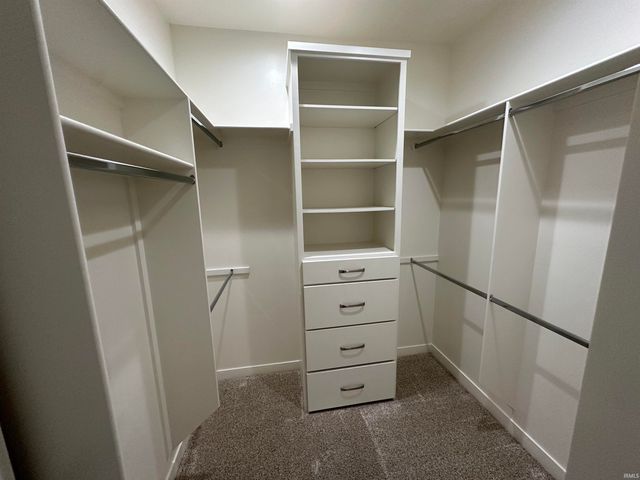 3810 High Pointe Lane, Newburgh, IN 47630