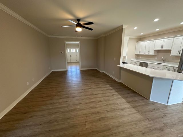 3810 High Pointe Lane, Newburgh, IN 47630