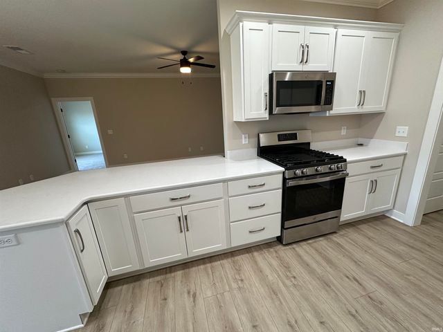 3810 High Pointe Lane, Newburgh, IN 47630