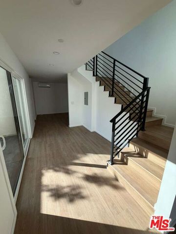 5417 Gentry Avenue, Valley Village, CA 91607