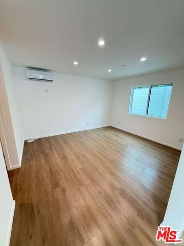 5417 Gentry Avenue, Valley Village, CA 91607