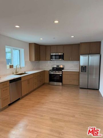 5417 Gentry Avenue, Valley Village, CA 91607