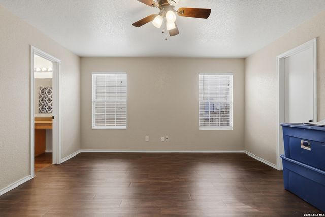 7839 Horse Holw, San Antonio, TX 78244