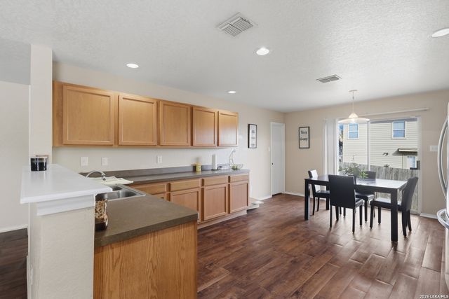 7839 Horse Holw, San Antonio, TX 78244