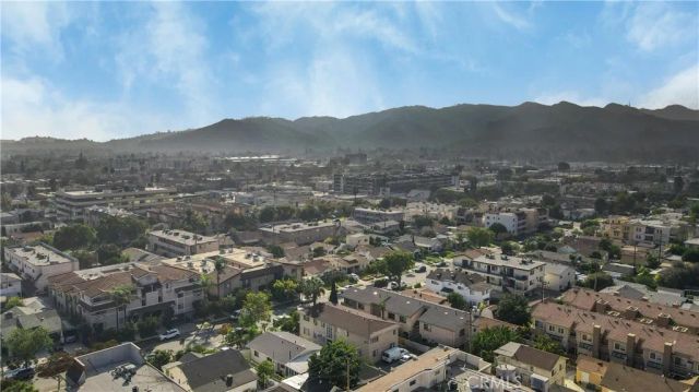 419 Salem Street, Glendale, CA 91203