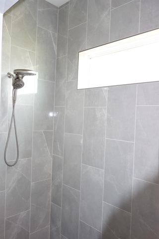 1522 N Emerald Valley Dr, Mulvane, KS 67110