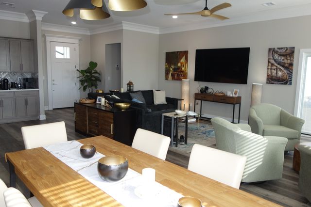 1522 N Emerald Valley Dr, Mulvane, KS 67110