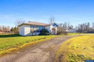 35113 Brewster Rd, Lebanon, OR 97355