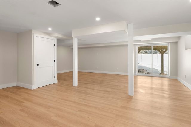 155 Quincy Ave, Marshfield, MA 02050