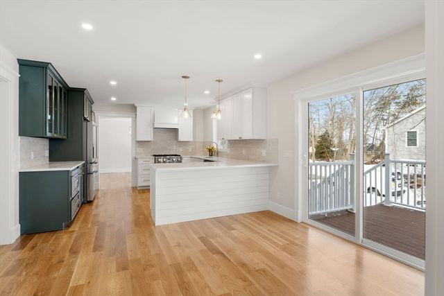 155 Quincy Ave, Marshfield, MA 02050