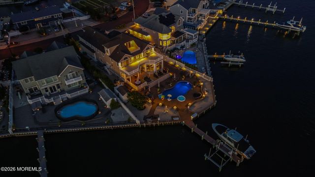 531 Bayview Drive, Toms River, NJ 08753