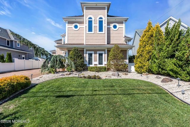 531 Bayview Drive, Toms River, NJ 08753