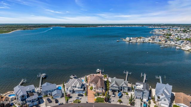 531 Bayview Drive, Toms River, NJ 08753