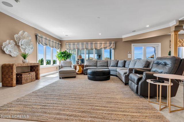 531 Bayview Drive, Toms River, NJ 08753