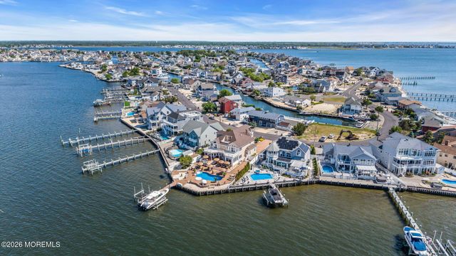 531 Bayview Drive, Toms River, NJ 08753