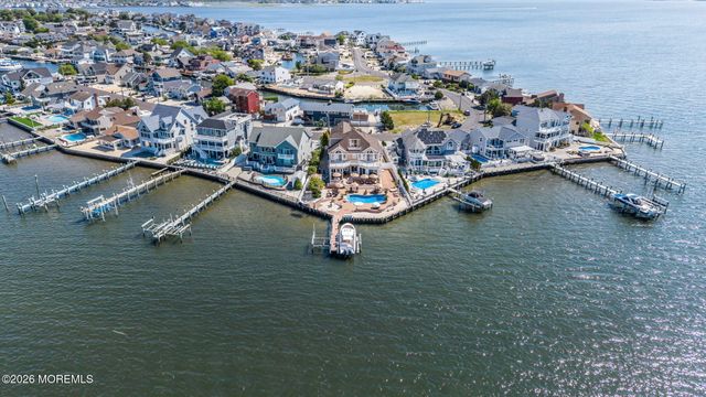 531 Bayview Drive, Toms River, NJ 08753
