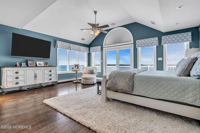 531 Bayview Drive, Toms River, NJ 08753