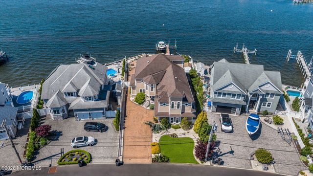 531 Bayview Drive, Toms River, NJ 08753