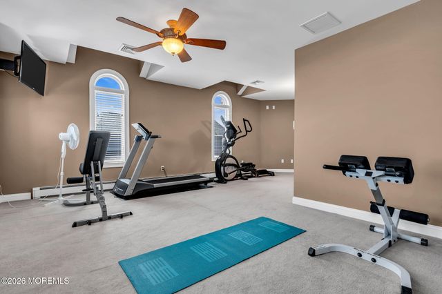 531 Bayview Drive, Toms River, NJ 08753