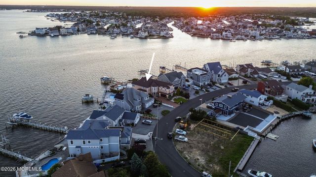 531 Bayview Drive, Toms River, NJ 08753
