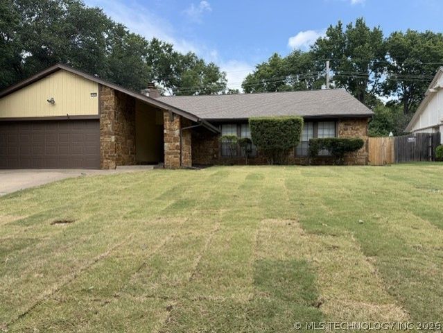 5935 E 79th Street, Tulsa, OK 74136