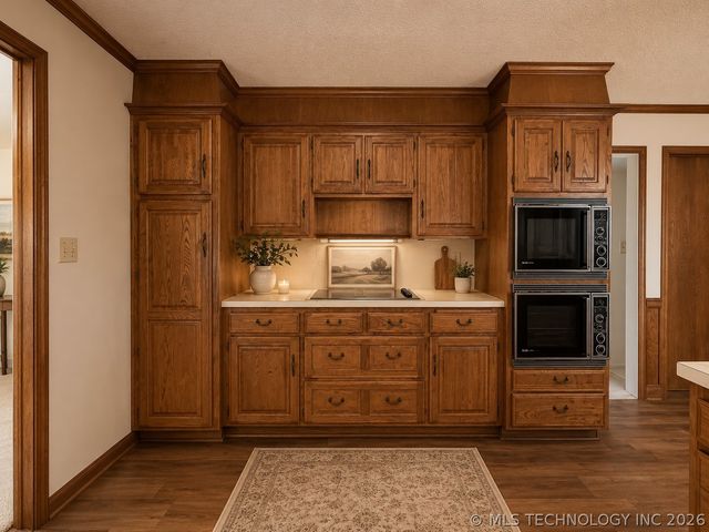 5935 E 79th Street, Tulsa, OK 74136