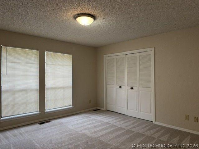5935 E 79th Street, Tulsa, OK 74136