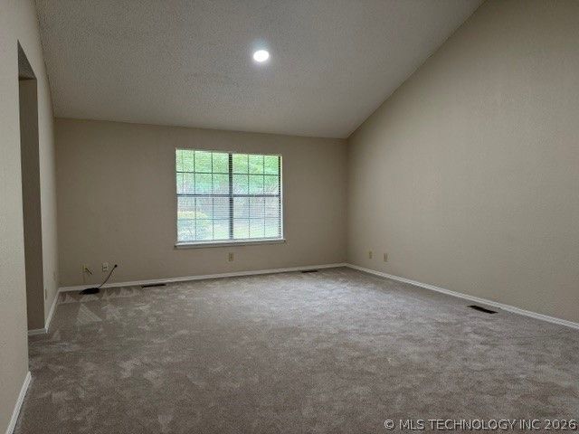 5935 E 79th Street, Tulsa, OK 74136