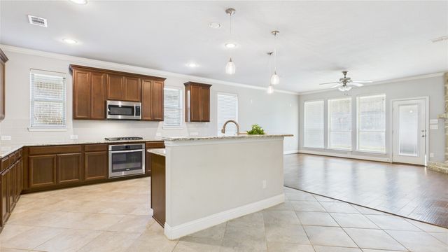 645 Sundrop Drive, Little Elm, TX 75068