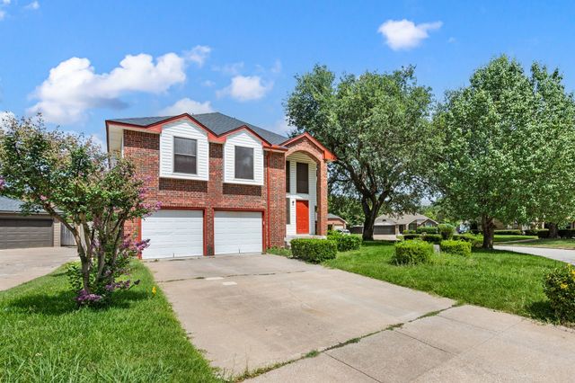 4151 Cedar Drive, Grapevine, TX 76051