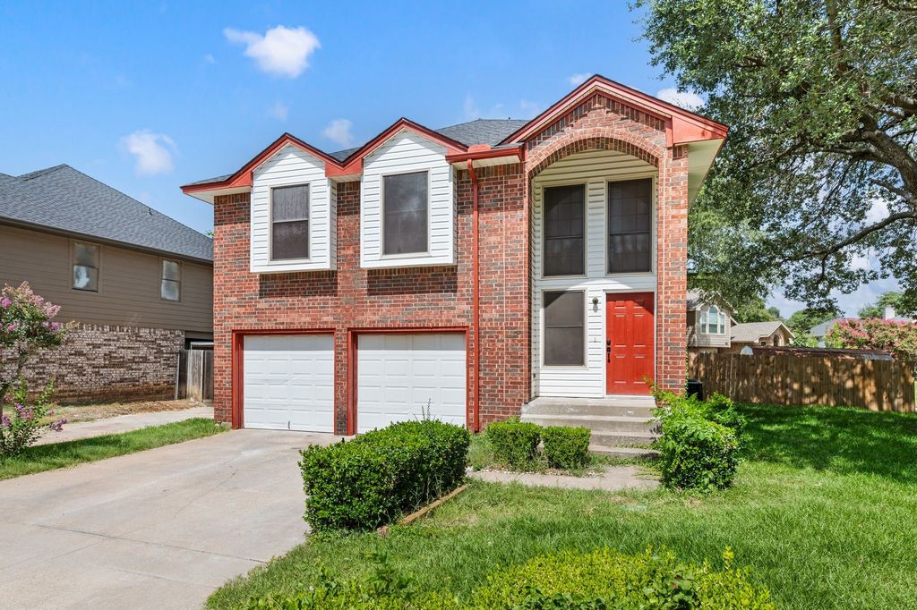 4151 Cedar Drive, Grapevine, TX 76051