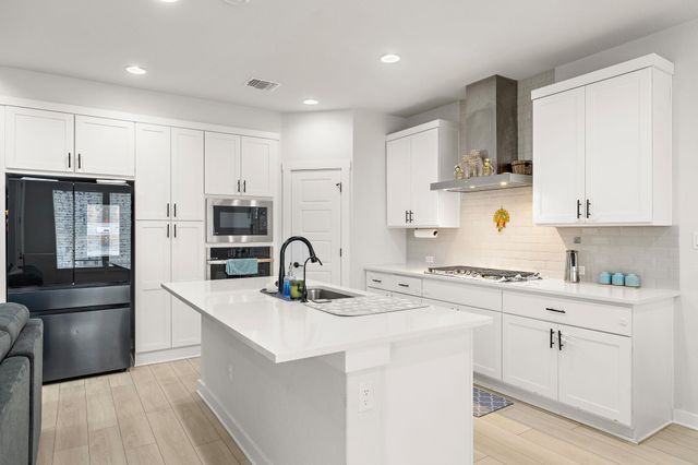 2204 Lead Plumb PATH, Leander, TX 78641