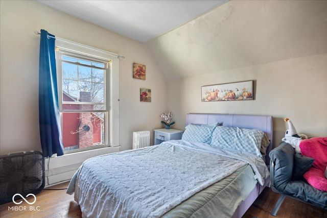 206 E Main Street, New Market, IN 47965