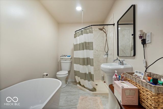 206 E Main Street, New Market, IN 47965