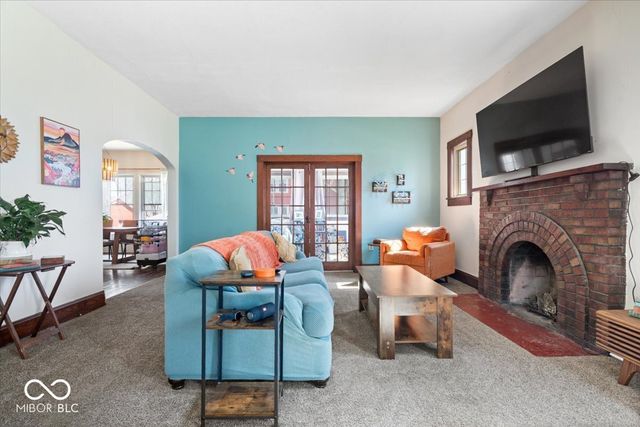 206 E Main Street, New Market, IN 47965